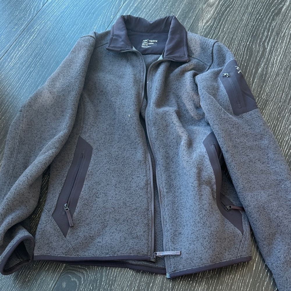 Arc'teryx Women's Gray Performance Jacket
